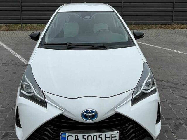 Белый Тойота Ярис, объемом двигателя 1.5 л и пробегом 130 тыс. км за 16900 $, фото 2 на Automoto.ua