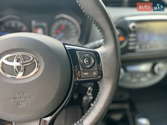 Белый Тойота Ярис, объемом двигателя 1.5 л и пробегом 155 тыс. км за 16500 $, фото 26 на Automoto.ua