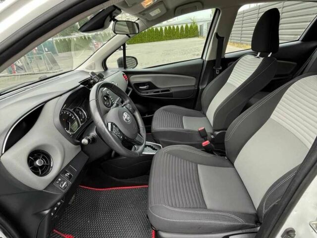 Белый Тойота Ярис, объемом двигателя 1.5 л и пробегом 130 тыс. км за 16900 $, фото 10 на Automoto.ua