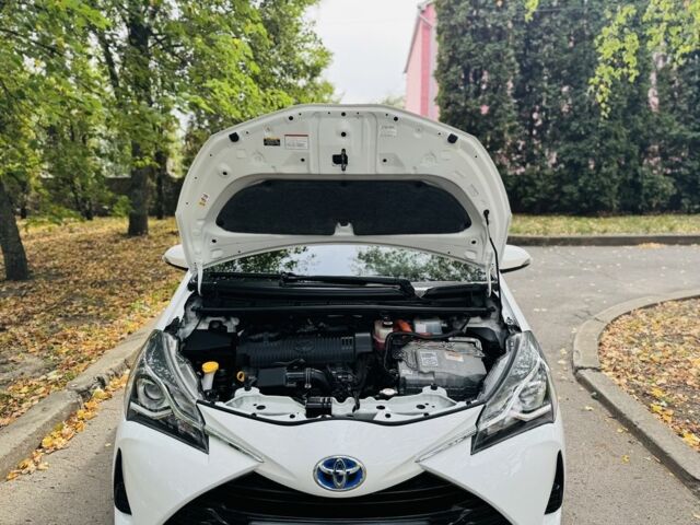 Белый Тойота Ярис, объемом двигателя 1.5 л и пробегом 23 тыс. км за 14700 $, фото 16 на Automoto.ua