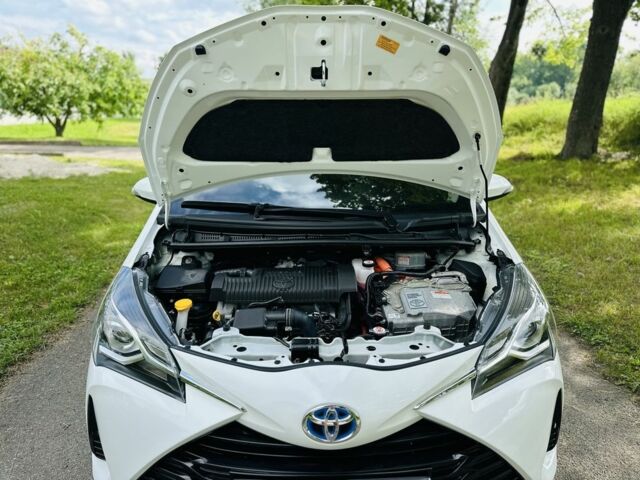 Белый Тойота Ярис, объемом двигателя 1.5 л и пробегом 37 тыс. км за 14900 $, фото 16 на Automoto.ua