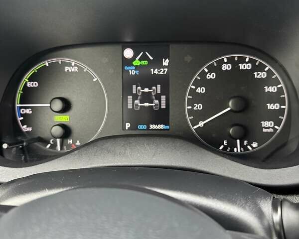 Тойота Ярис 2021 в Киеве на Automoto.ua Белый Тойота Ярис, объемом двигателя 1.49 л и пробегом 39 тыс. км за 17199 $, фото 19 на Automoto.ua