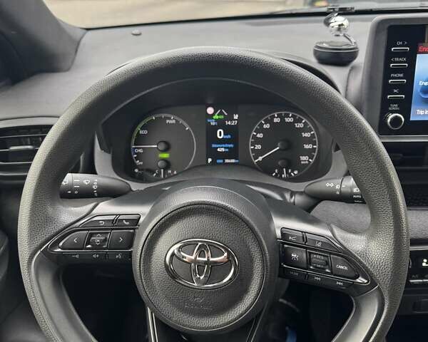 Тойота Ярис 2021 в Киеве на Automoto.ua Белый Тойота Ярис, объемом двигателя 1.49 л и пробегом 39 тыс. км за 17199 $, фото 17 на Automoto.ua