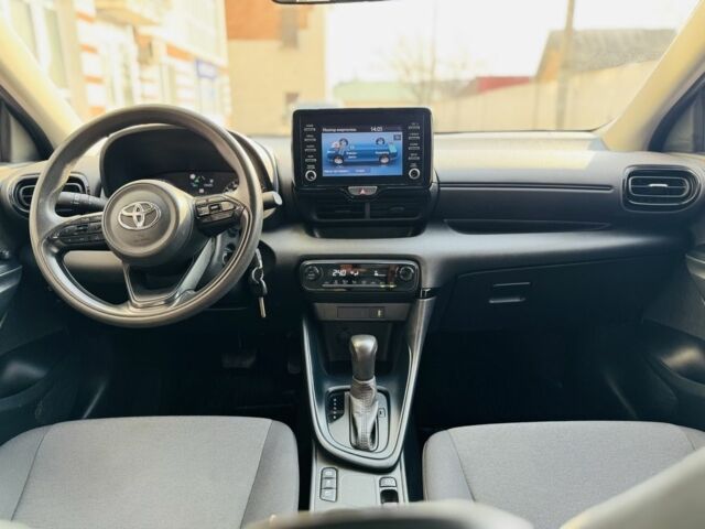 Белый Тойота Ярис, объемом двигателя 1.5 л и пробегом 11 тыс. км за 17900 $, фото 10 на Automoto.ua