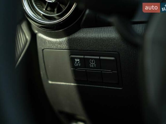 Белый Тойота Ярис, объемом двигателя 1.5 л и пробегом 100 тыс. км за 11900 $, фото 12 на Automoto.ua