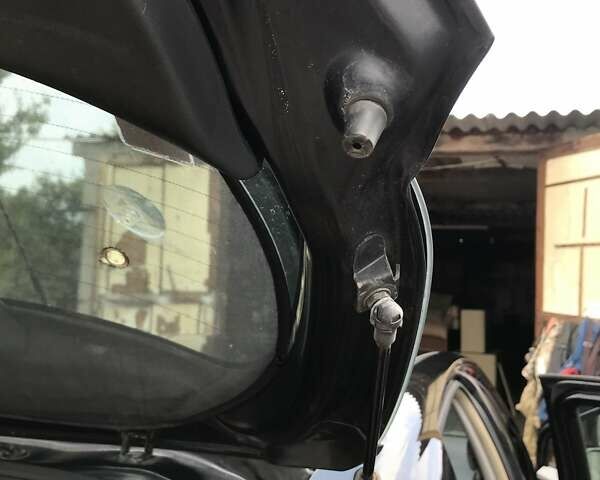 Черный Тойота Ярис, объемом двигателя 1.4 л и пробегом 149 тыс. км за 7000 $, фото 13 на Automoto.ua