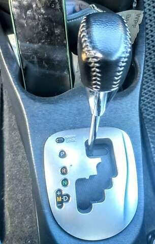 Чорний Тойота Яріс, об'ємом двигуна 1.33 л та пробігом 155 тис. км за 7700 $, фото 11 на Automoto.ua