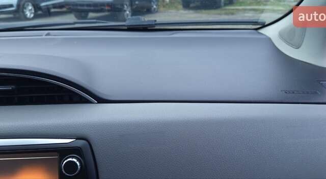 Чорний Тойота Яріс, об'ємом двигуна 1.33 л та пробігом 150 тис. км за 7700 $, фото 20 на Automoto.ua