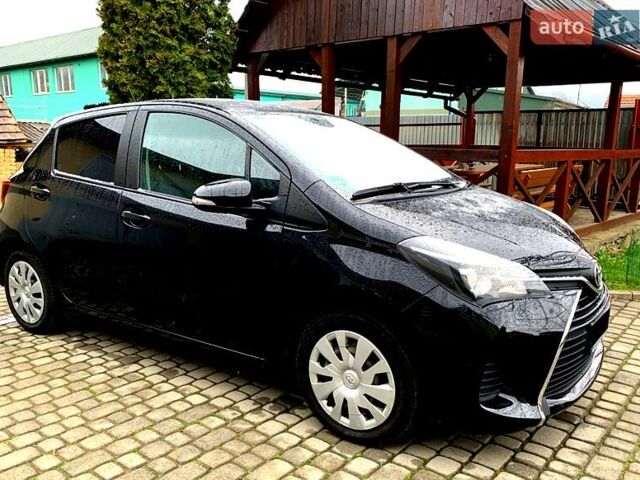 Черный Тойота Ярис, объемом двигателя 1.36 л и пробегом 136 тыс. км за 11112 $, фото 17 на Automoto.ua