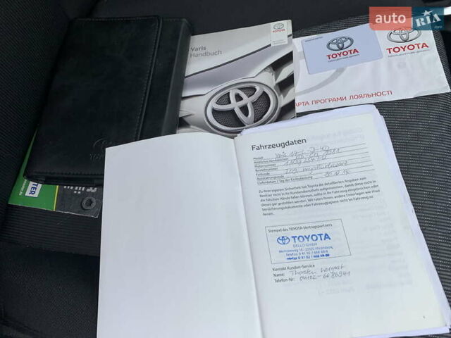 Черный Тойота Ярис, объемом двигателя 1.36 л и пробегом 136 тыс. км за 11112 $, фото 9 на Automoto.ua