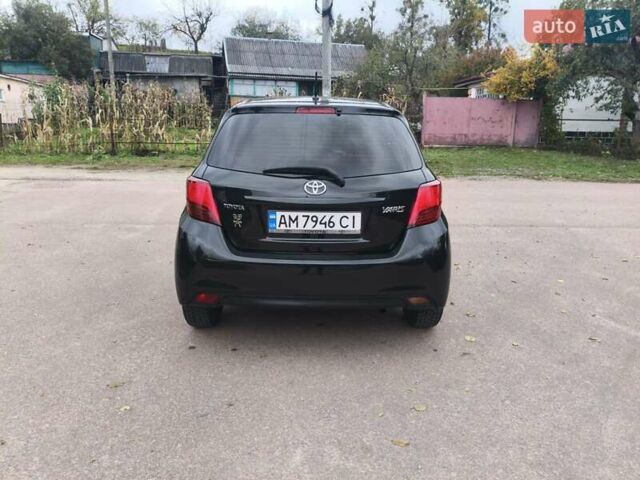 Черный Тойота Ярис, объемом двигателя 1.33 л и пробегом 149 тыс. км за 7600 $, фото 3 на Automoto.ua