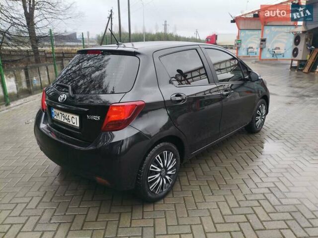 Черный Тойота Ярис, объемом двигателя 1.33 л и пробегом 149 тыс. км за 8000 $, фото 5 на Automoto.ua