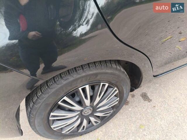 Черный Тойота Ярис, объемом двигателя 1.33 л и пробегом 149 тыс. км за 7600 $, фото 21 на Automoto.ua
