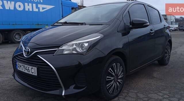 Чорний Тойота Яріс, об'ємом двигуна 1.33 л та пробігом 150 тис. км за 7700 $, фото 1 на Automoto.ua