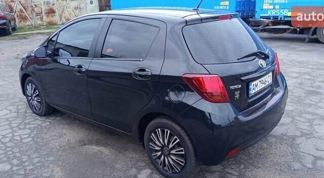 Чорний Тойота Яріс, об'ємом двигуна 1.33 л та пробігом 150 тис. км за 7700 $, фото 7 на Automoto.ua