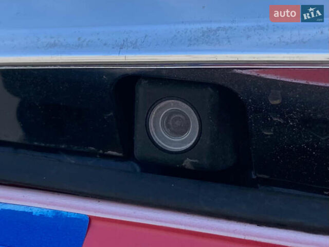 Черный Тойота Ярис, объемом двигателя 1.5 л и пробегом 170 тыс. км за 11500 $, фото 18 на Automoto.ua