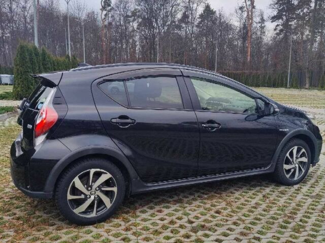 Черный Тойота Ярис, объемом двигателя 1.5 л и пробегом 67 тыс. км за 13900 $, фото 8 на Automoto.ua