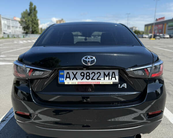 Черный Тойота Ярис, объемом двигателя 1.5 л и пробегом 98 тыс. км за 12500 $, фото 11 на Automoto.ua