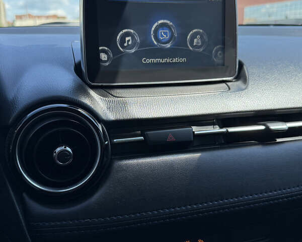 Черный Тойота Ярис, объемом двигателя 1.5 л и пробегом 98 тыс. км за 12500 $, фото 57 на Automoto.ua