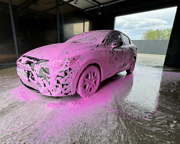 Черный Тойота Ярис, объемом двигателя 1.5 л и пробегом 98 тыс. км за 12500 $, фото 46 на Automoto.ua