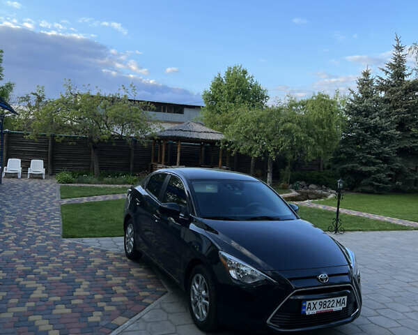 Черный Тойота Ярис, объемом двигателя 1.5 л и пробегом 98 тыс. км за 12500 $, фото 50 на Automoto.ua