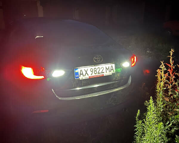 Черный Тойота Ярис, объемом двигателя 1.5 л и пробегом 98 тыс. км за 12500 $, фото 47 на Automoto.ua