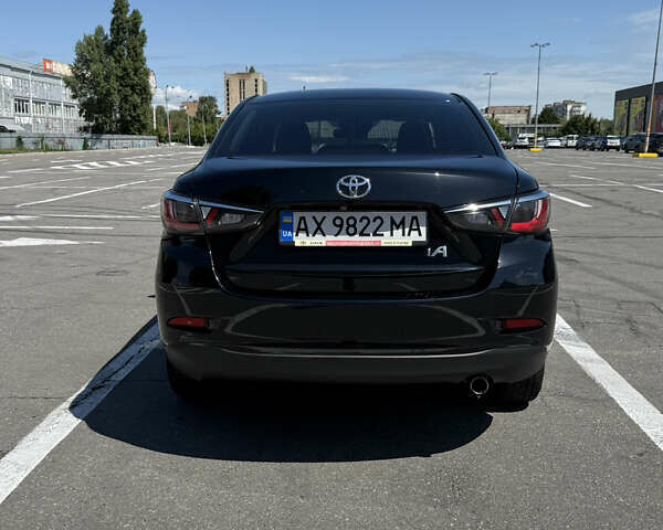Черный Тойота Ярис, объемом двигателя 1.5 л и пробегом 98 тыс. км за 12500 $, фото 12 на Automoto.ua