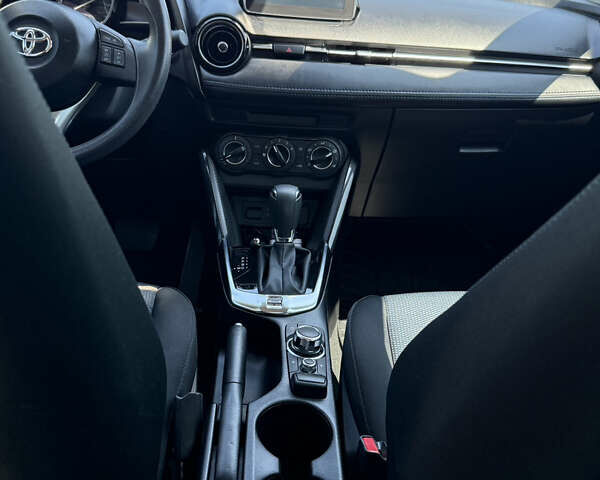 Черный Тойота Ярис, объемом двигателя 1.5 л и пробегом 98 тыс. км за 12500 $, фото 22 на Automoto.ua