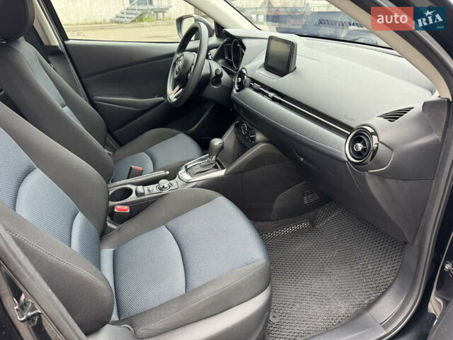 Чорний Тойота Яріс, об'ємом двигуна 1.5 л та пробігом 44 тис. км за 11999 $, фото 9 на Automoto.ua