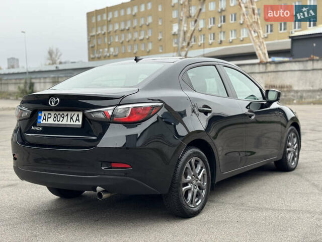 Чорний Тойота Яріс, об'ємом двигуна 1.5 л та пробігом 44 тис. км за 11999 $, фото 4 на Automoto.ua