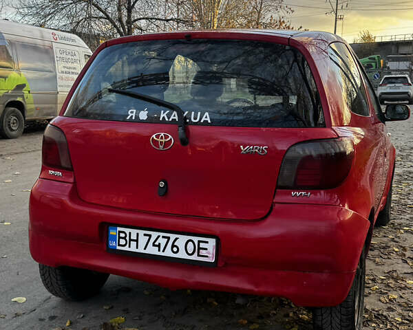 Красный Тойота Ярис, объемом двигателя 1 л и пробегом 185 тыс. км за 2700 $, фото 7 на Automoto.ua