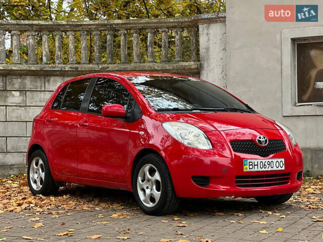 Красный Тойота Ярис, объемом двигателя 1.3 л и пробегом 158 тыс. км за 4999 $, фото 11 на Automoto.ua