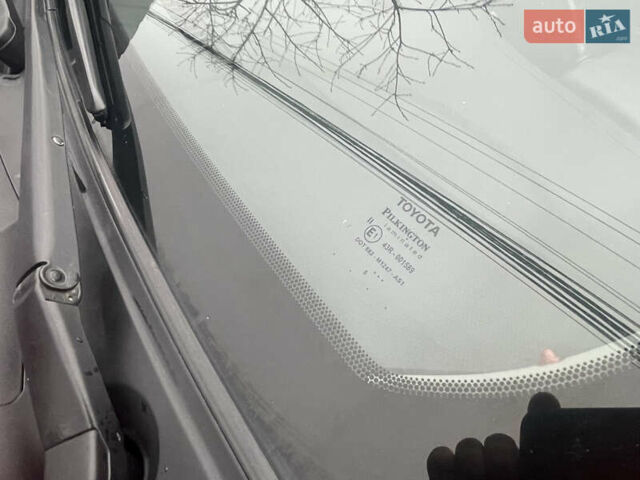 Красный Тойота Ярис, объемом двигателя 1.3 л и пробегом 182 тыс. км за 5900 $, фото 16 на Automoto.ua