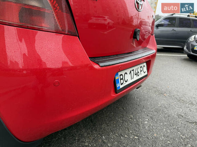 Красный Тойота Ярис, объемом двигателя 1.3 л и пробегом 151 тыс. км за 4950 $, фото 18 на Automoto.ua