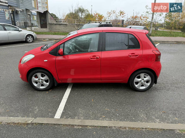 Красный Тойота Ярис, объемом двигателя 1.3 л и пробегом 151 тыс. км за 4950 $, фото 7 на Automoto.ua