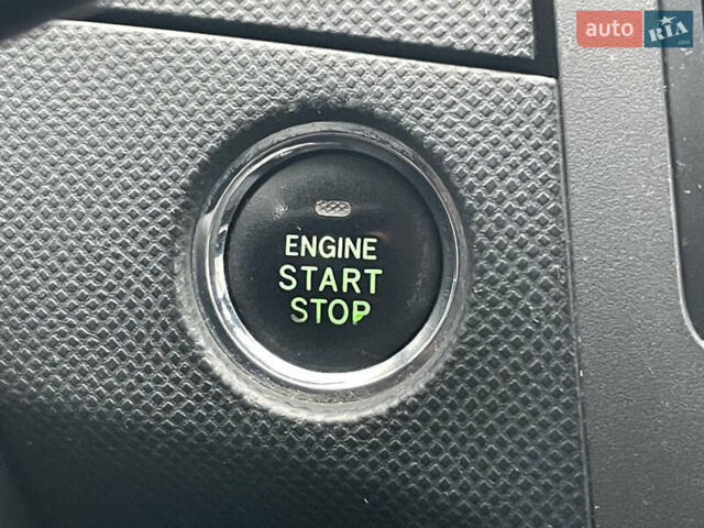 Красный Тойота Ярис, объемом двигателя 1.3 л и пробегом 182 тыс. км за 5900 $, фото 29 на Automoto.ua