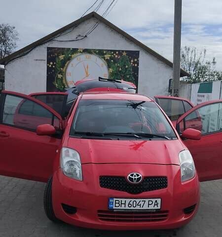 Тойота Ярис 2006 в Одессе на Automoto.ua Красный Тойота Ярис, объемом двигателя 1.3 л и пробегом 124 тыс. км за 6500 $, фото 3 на Automoto.ua
