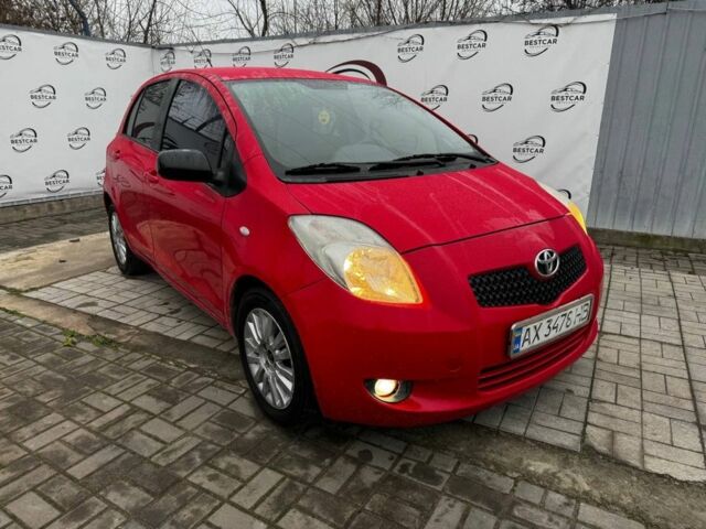 Красный Тойота Ярис, объемом двигателя 1.3 л и пробегом 147 тыс. км за 5400 $, фото 17 на Automoto.ua