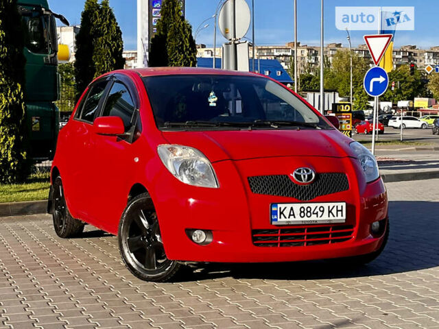 Красный Тойота Ярис, объемом двигателя 1.3 л и пробегом 146 тыс. км за 5999 $, фото 24 на Automoto.ua