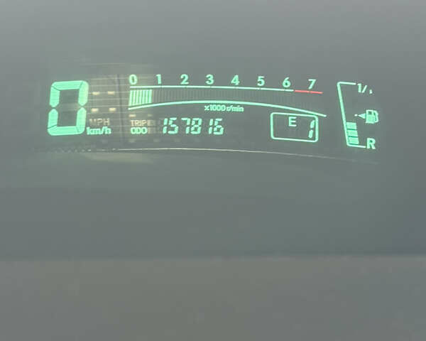 Красный Тойота Ярис, объемом двигателя 1.3 л и пробегом 158 тыс. км за 5200 $, фото 1 на Automoto.ua