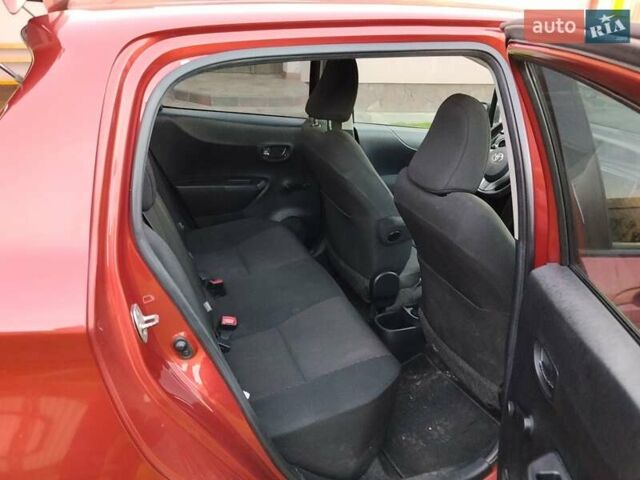 Красный Тойота Ярис, объемом двигателя 1.3 л и пробегом 177 тыс. км за 7600 $, фото 9 на Automoto.ua