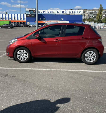 Тойота Ярис 2012 в Кропивницком (Кировограде) на Automoto.ua Красный Тойота Ярис, объемом двигателя 1.33 л и пробегом 112 тыс. км за 8600 $, фото 6 на Automoto.ua