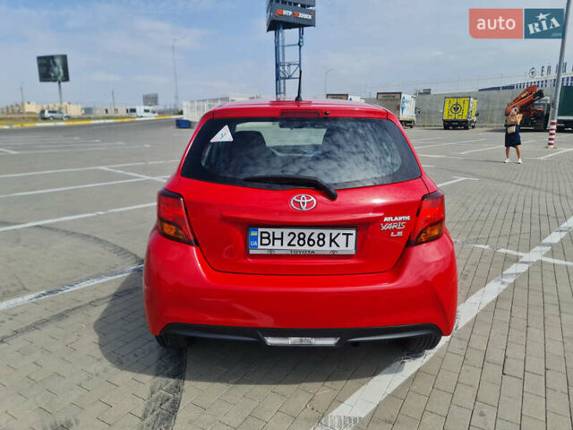 Красный Тойота Ярис, объемом двигателя 1.5 л и пробегом 75 тыс. км за 9950 $, фото 6 на Automoto.ua
