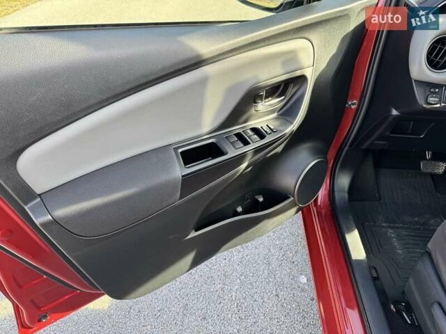 Червоний Тойота Яріс, об'ємом двигуна 1.33 л та пробігом 114 тис. км за 11200 $, фото 7 на Automoto.ua