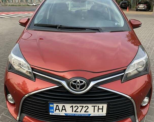 Красный Тойота Ярис, объемом двигателя 1.33 л и пробегом 78 тыс. км за 11600 $, фото 6 на Automoto.ua