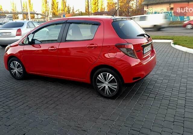 Червоний Тойота Яріс, об'ємом двигуна 1.5 л та пробігом 93 тис. км за 8700 $, фото 14 на Automoto.ua