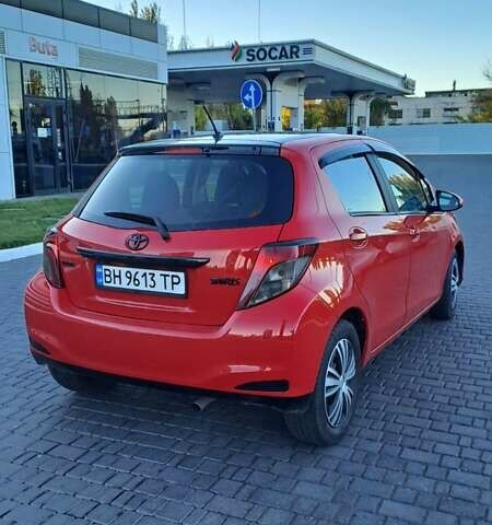 Червоний Тойота Яріс, об'ємом двигуна 1.5 л та пробігом 93 тис. км за 8700 $, фото 25 на Automoto.ua