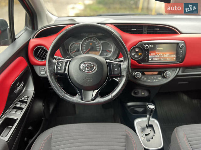 Тойота Ярис 2015 в Одессе на Automoto.ua Красный Тойота Ярис, объемом двигателя 1.33 л и пробегом 72 тыс. км за 9700 $, фото 20 на Automoto.ua