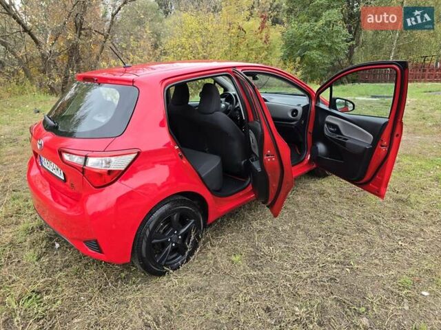 Тойота Ярис 2018 в Харькове на Automoto.ua Красный Тойота Ярис, объемом двигателя 1 л и пробегом 21 тыс. км за 10500 $, фото 53 на Automoto.ua