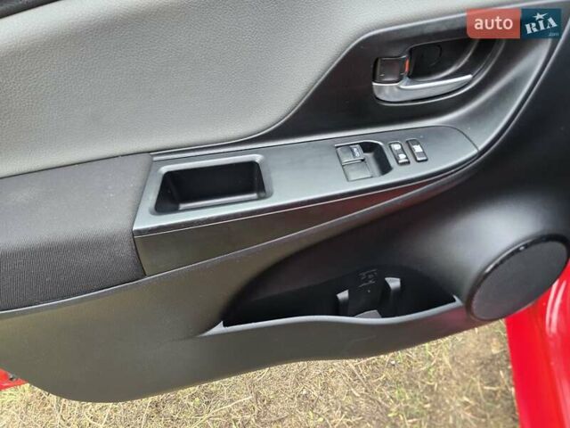 Тойота Ярис 2018 в Харькове на Automoto.ua Красный Тойота Ярис, объемом двигателя 1 л и пробегом 21 тыс. км за 10500 $, фото 60 на Automoto.ua